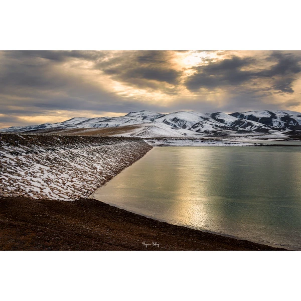 تابلو شاسی مدل منظره دریاچه یخ زده و غروب کد 026