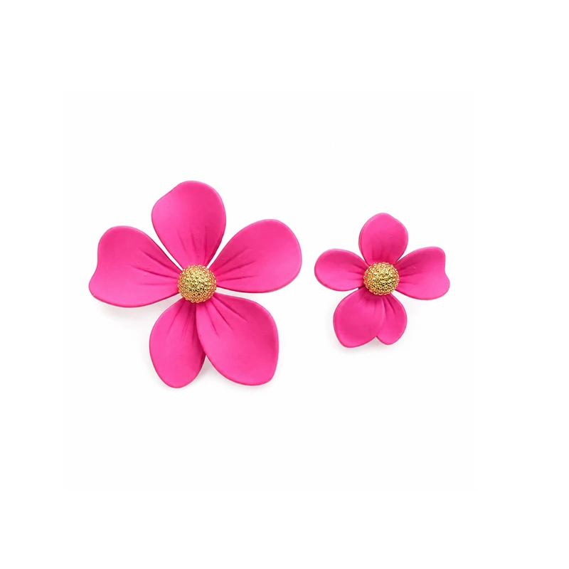 گوشواره میخی دخترانه مدل گل خمیری کد Mkh02