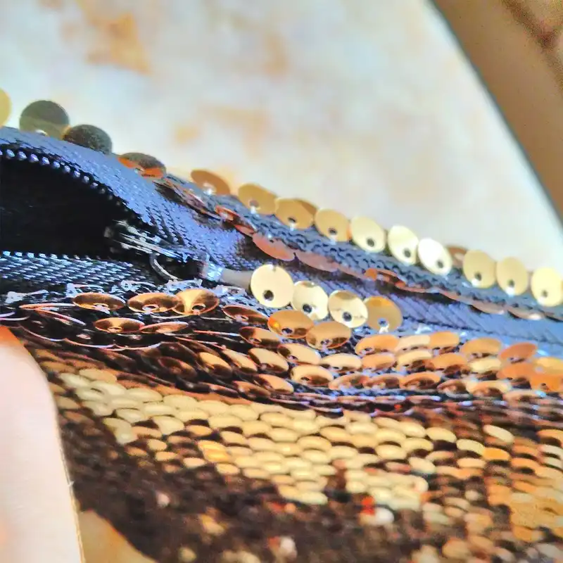 کیف لوازم آرایش زنانه مدل پولکی