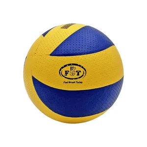 توپ فوتبال اف جی تی مدل چرمی 0005 سایز 1