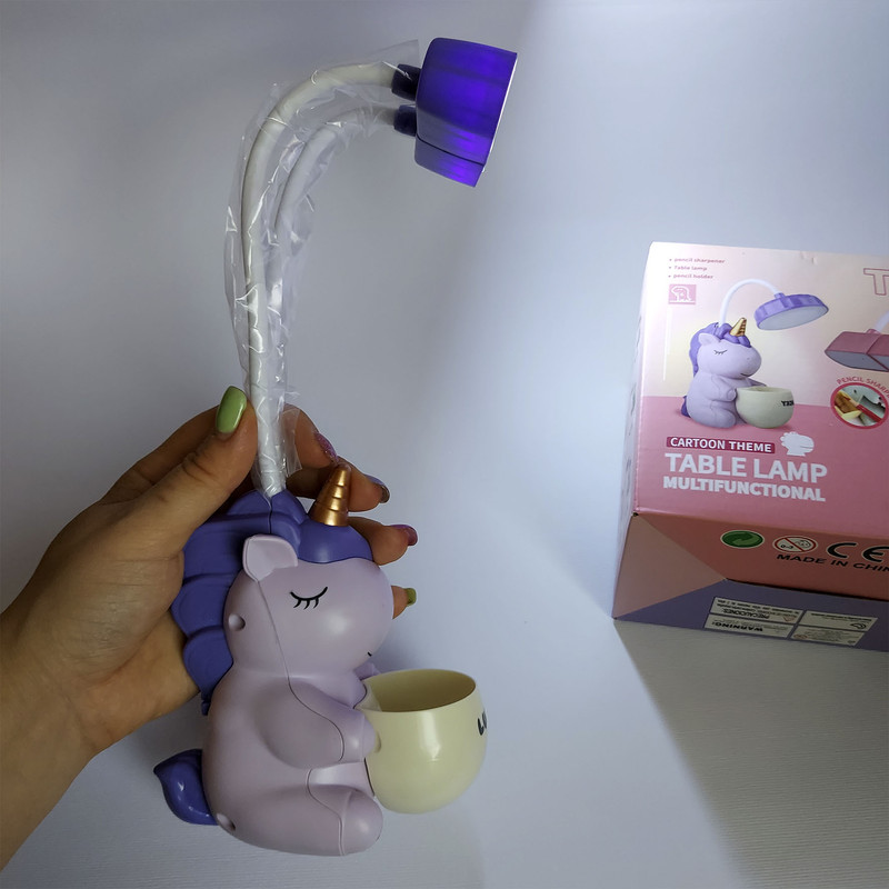 چراغ مطالعه طرح اسب تکشاخ کد 022