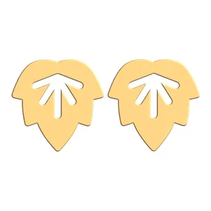 گوشواره طلا 18 عیار زنانه فرشته مدل طرح برگ WEL-000201