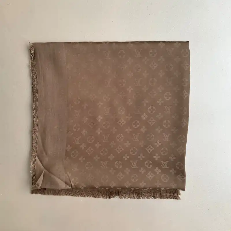 روسری زنانه مدل نخی ژاکارد ساده دور ریش چهار فصل کد 11