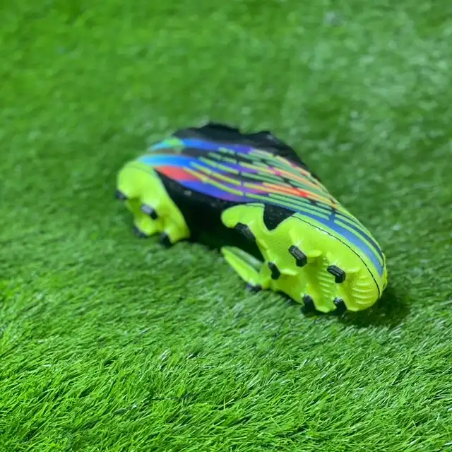 کفش فوتبال پسرانه مدل استوک دار ساقدار 0031