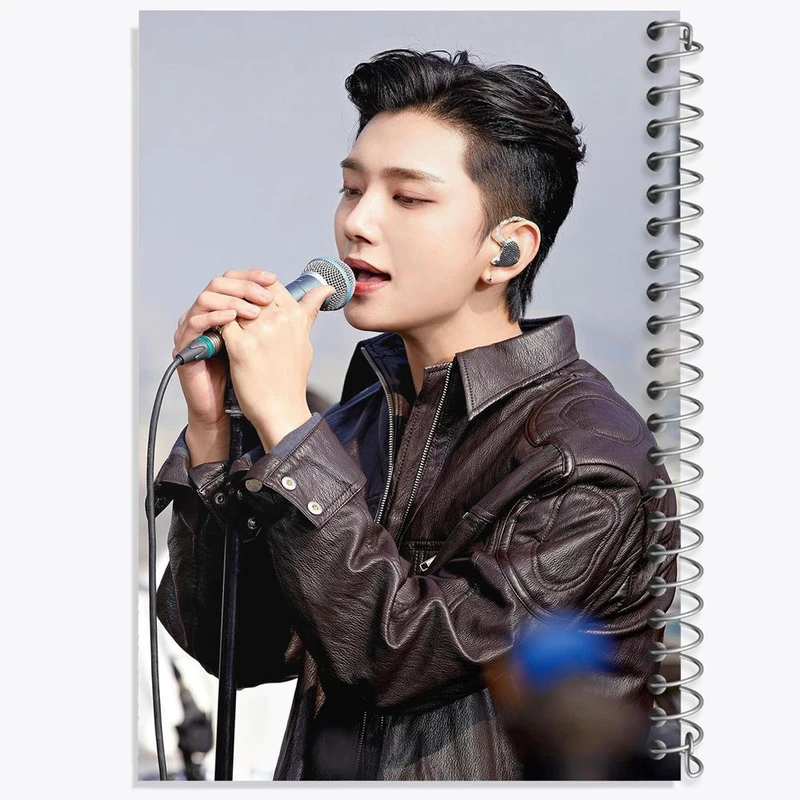 دفتر مشق 50 برگ خندالو مدل جاشوآ گروه سونتین Seventeen کد 21573