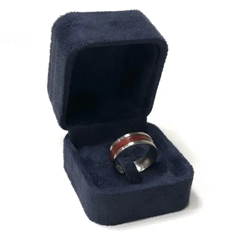 انگشتر سورئال دیزاین مدل رز وود