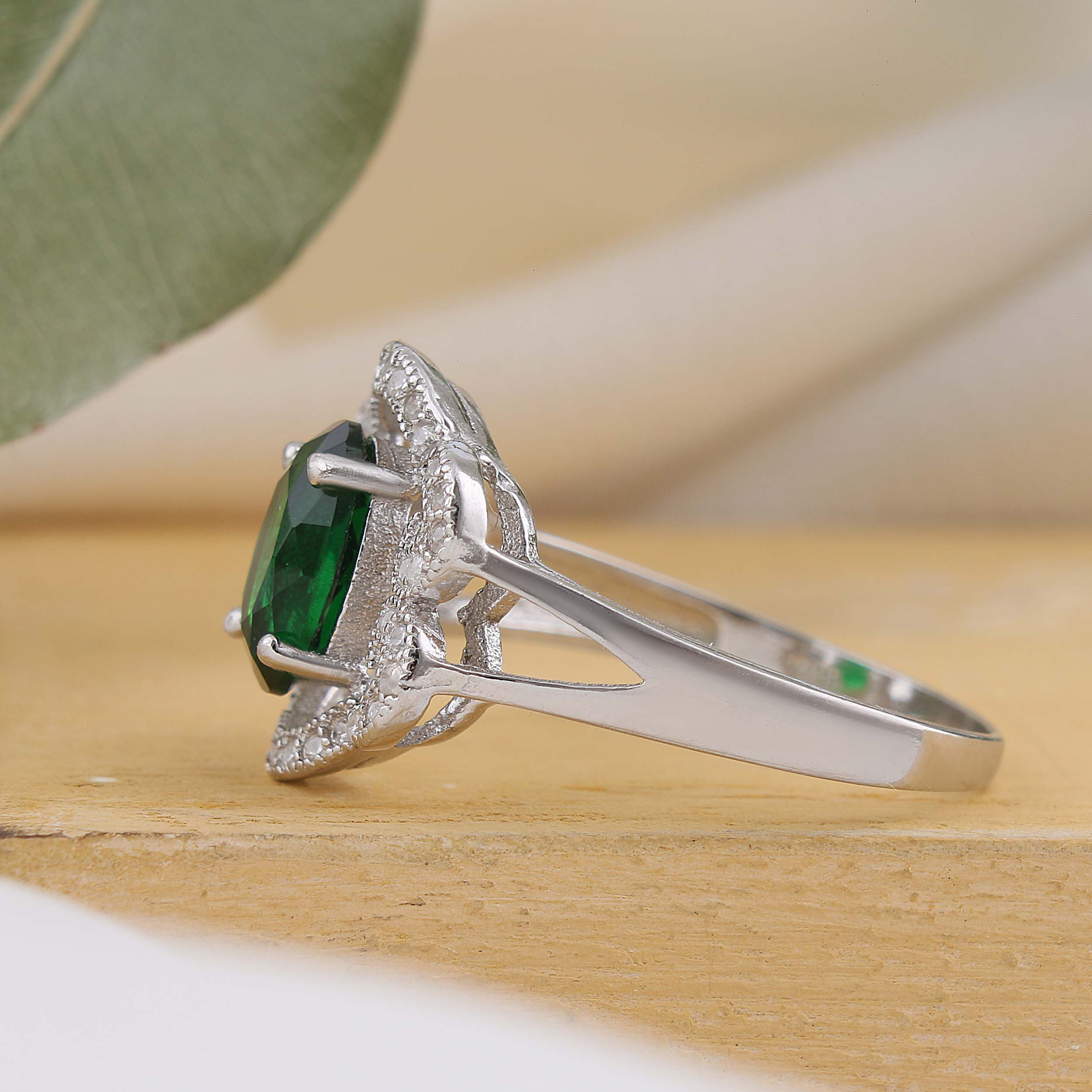 انگشتر نقره زنانه بازرگانی میلادی مدل سنگ عقیق نگین برلیان بدون ریزش آبکاری رادیوم کد AWR_1622