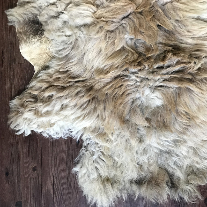 فرش پوست مدل sheepskin16