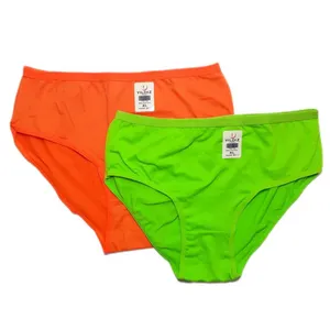 شورت زنانه مدل نخی مجموعه 2 عددی