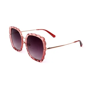 عینک آفتابی زنانه بولون مدل bl6083 a3