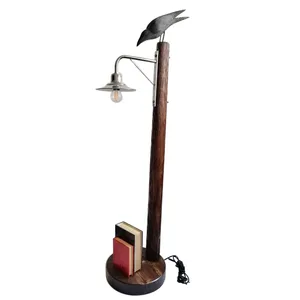 چراغ مطالعه مدل تیر برق کلاغ و کتاب کد 001