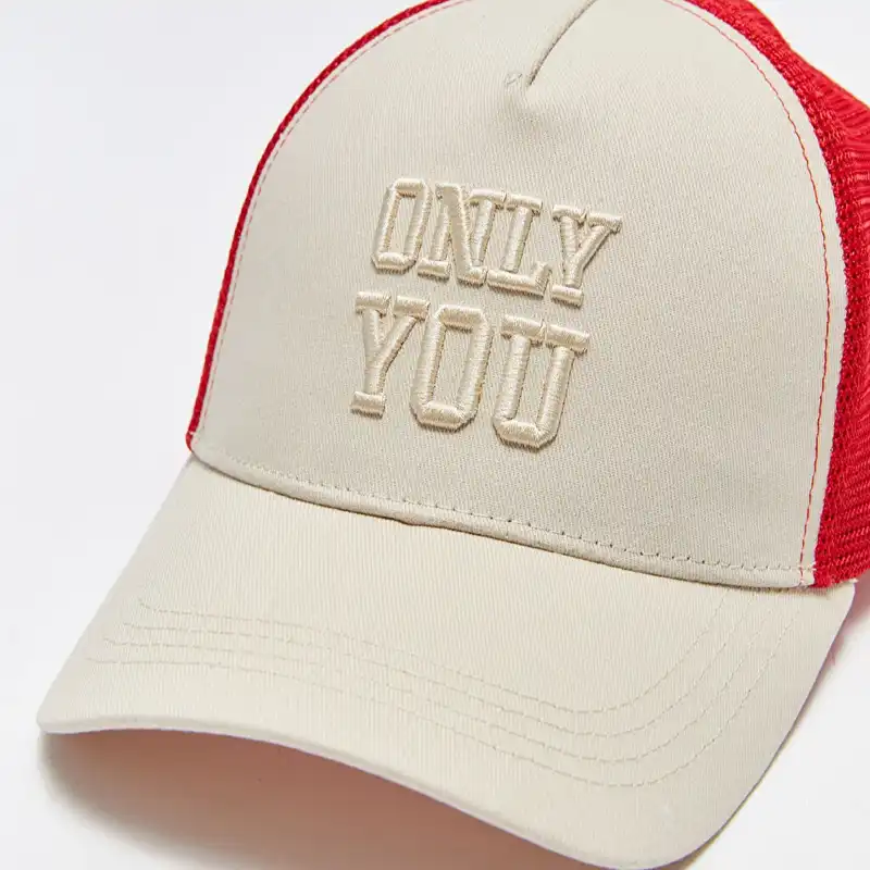 کلاه ال سی وایکیکی مدل تور دار ضد تعریق