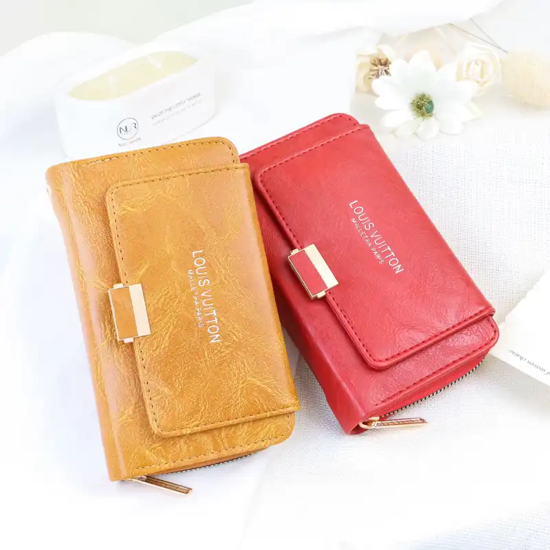 کیف پول زنانه مدل کالو