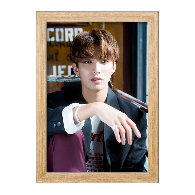 تابلو خندالو مدل دی کی گروه سونتین Seventeen  کد 21535