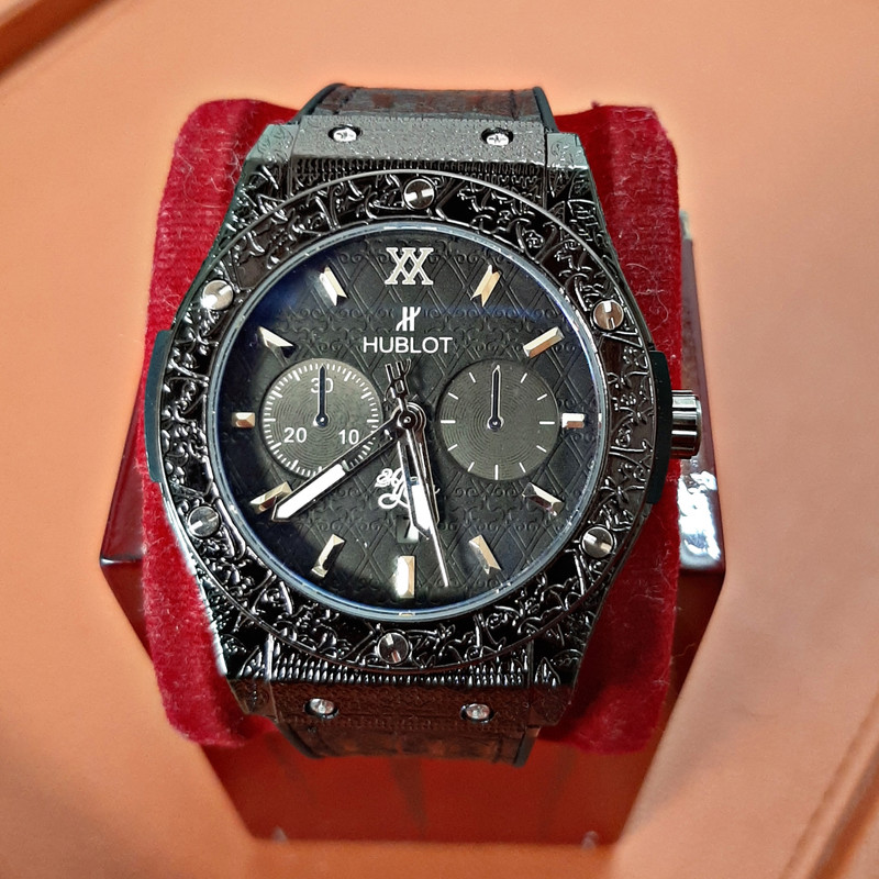 ساعت مچی عقربهای مردانه مدل hub02 ساعت مچی عقربهای مردانه مدل hub02