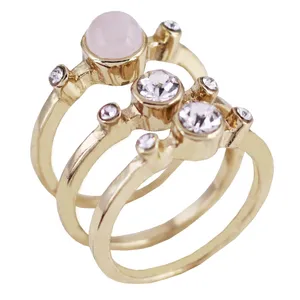 انگشتر زنانه مدل r037 مجموعه 3 عددی