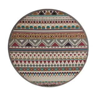 فرش ماشینی 500 شانه زمینه الوان حاشیه نقره‌ای مدل گرد فانتزی نقش برجسته طرح گلیم