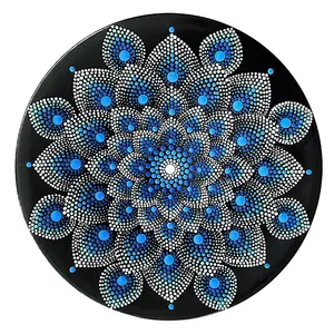 بشقاب دیوارکوب سفالی طرح نقطه کوبی مدل SADAF