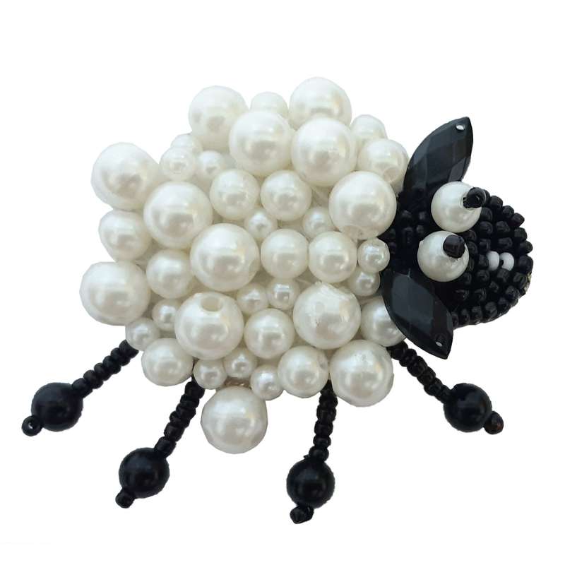 سنجاق سینه دخترانه مدل Shaun the sheep کد 50