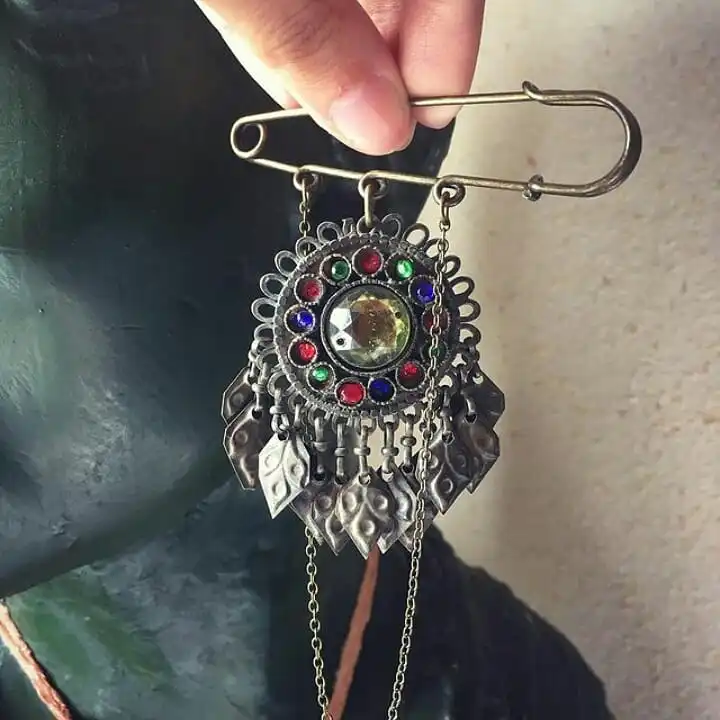 سنجاق قفلی مدل حلقه ای کد 999