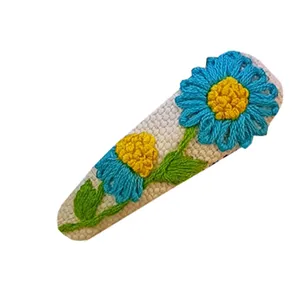 گیره مو زنانه مدل گل نیلوفر