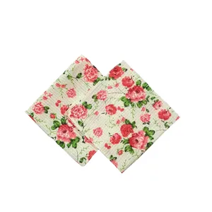 دستمال آشپزخانه مدل گلسرخ کد Sqiu1 مجموعه 2 عددی