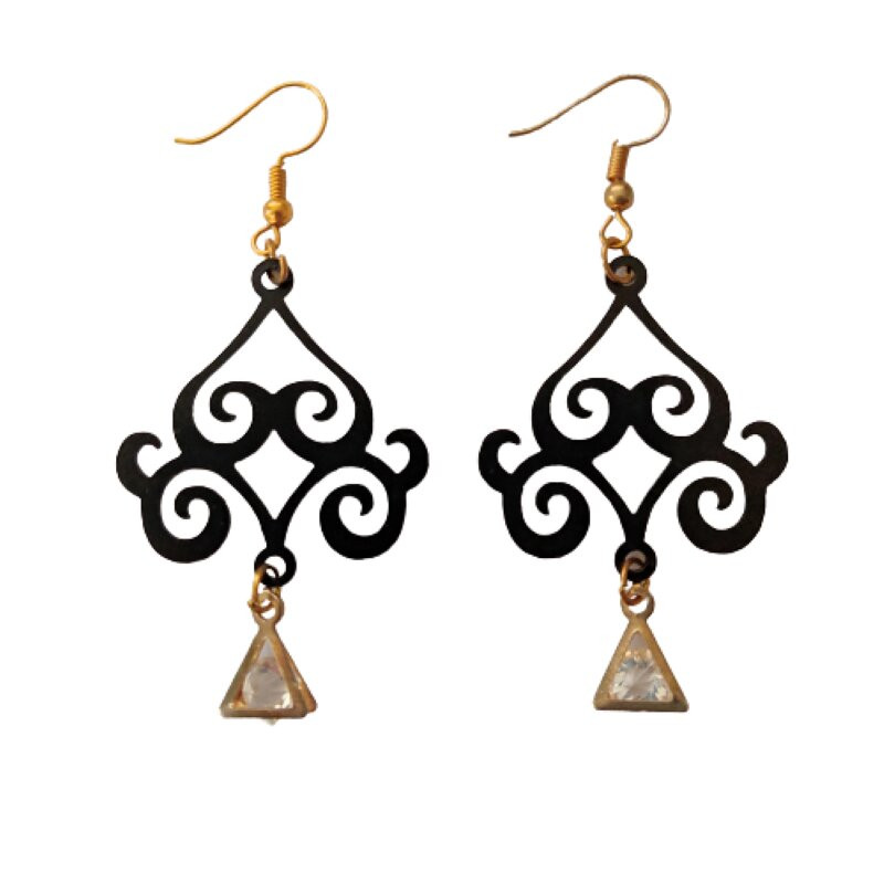 گوشواره دخترانه مدل فرفورژه گوشواره دخترانه مدل فرفورژه