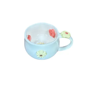 ماگ سرامیکی مدل گل برجسته
