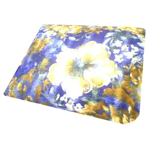 پتو مسافرتی طرح گل سایز 170x220 سانتی متر