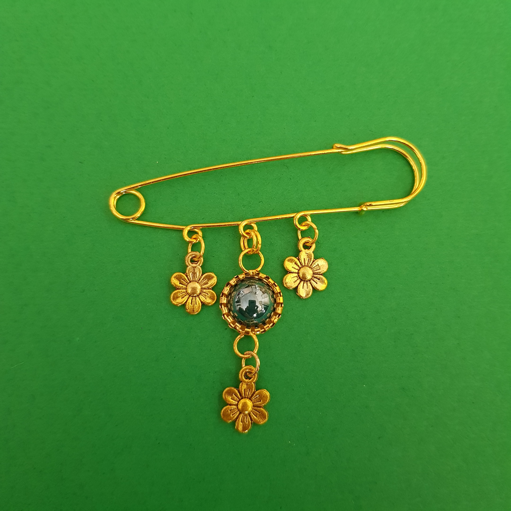 سنجاق سینه زنانه مدل گل سنجاق سینه زنانه مدل گل