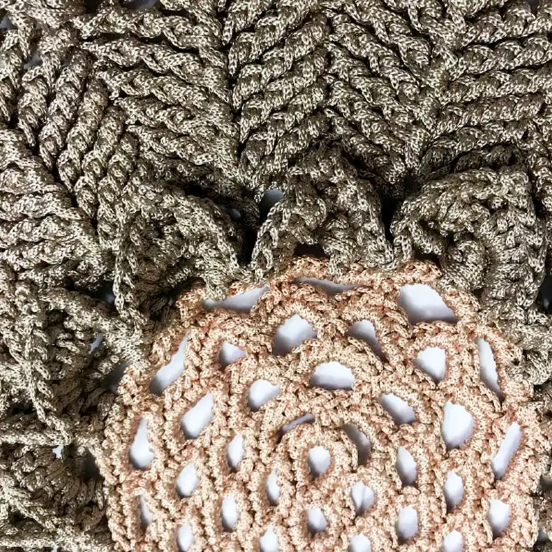 فرشینه بافتنی طرح طاووس مدل بیضی کدPeacock-01