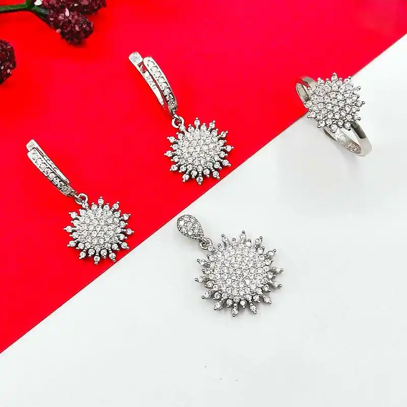 نیم ست نقره زنانه مدل خورشید BS 10