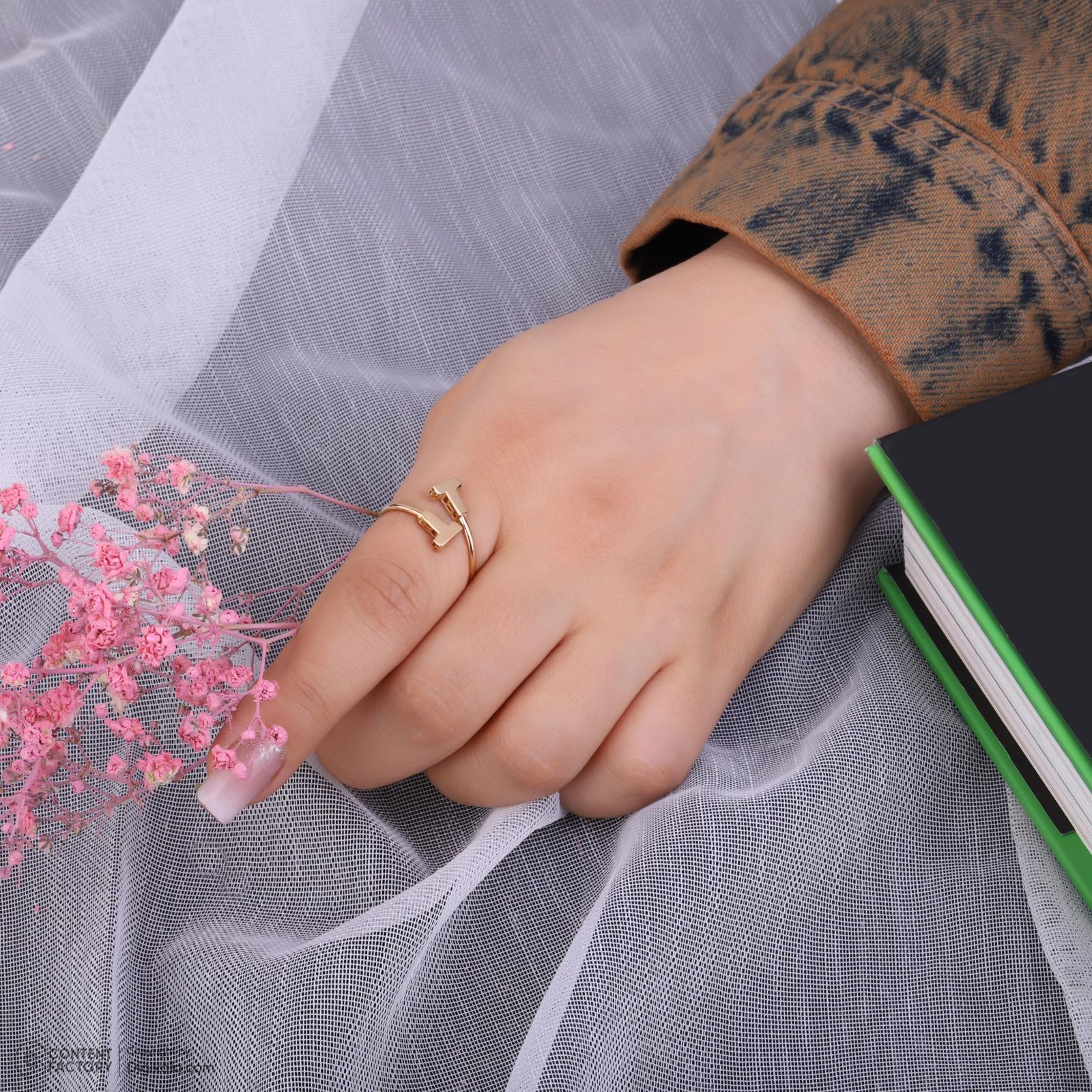 انگشتر طلا 18 عیار زنانه حافا گلد مدل r017 سایز 56 -  - 9