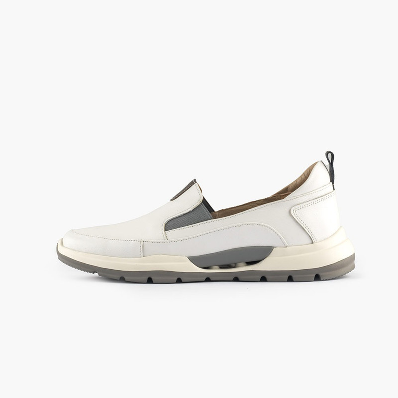 کفش روزمره زنانه چرم باربارا مدل 1005