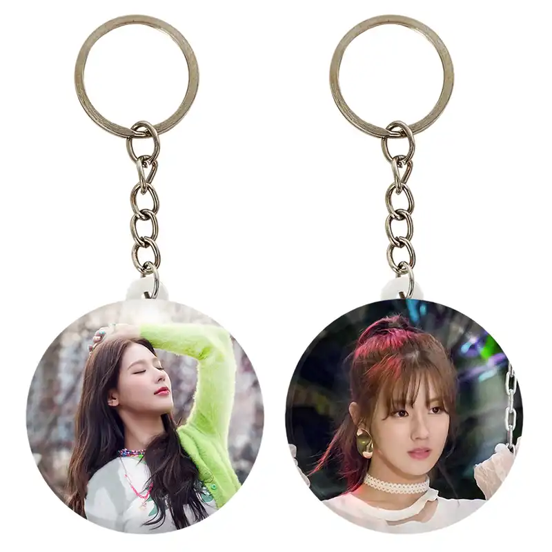 جاکلیدی خندالو مدل میون گروه جی آیدل GIdle کد 1952119526 مجموعه 2 عددی