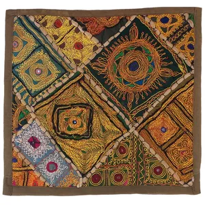 کاور کوسن سوزن دوزی کد QUZAR4