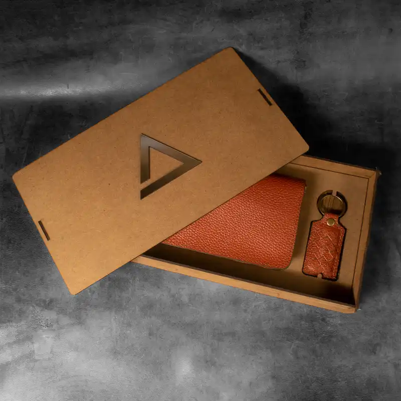 ست هدیه چرم آراهمراه مدل ARASET01