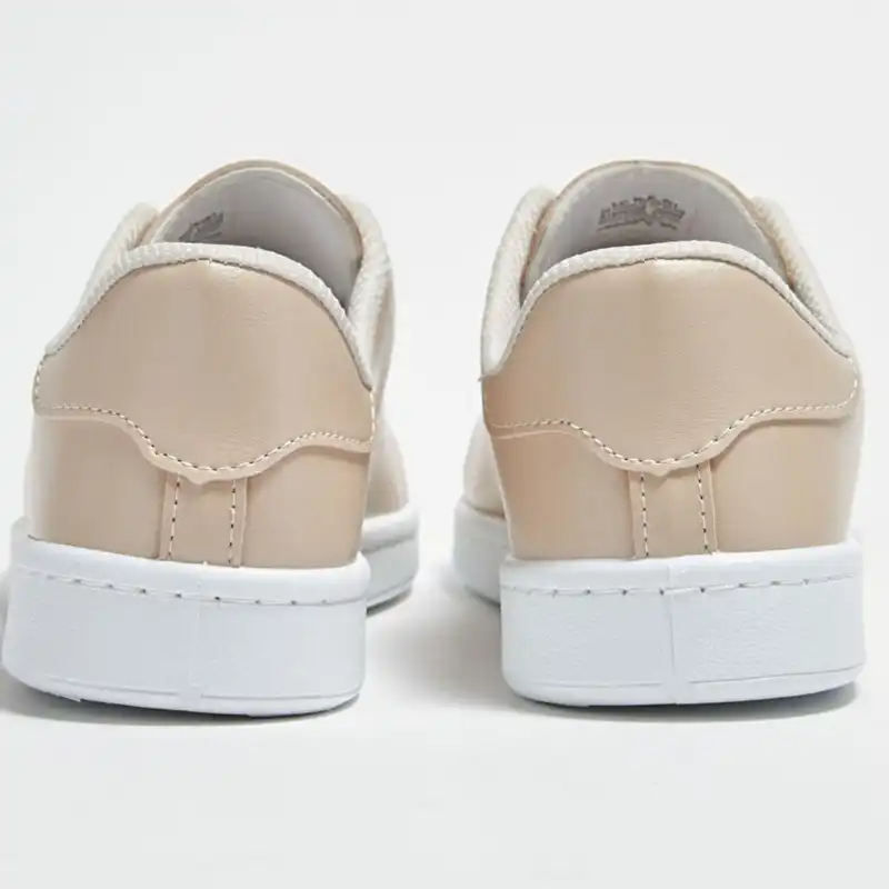 کفش روزمره زنانه ال سی وایکیکی مدل استپ دار