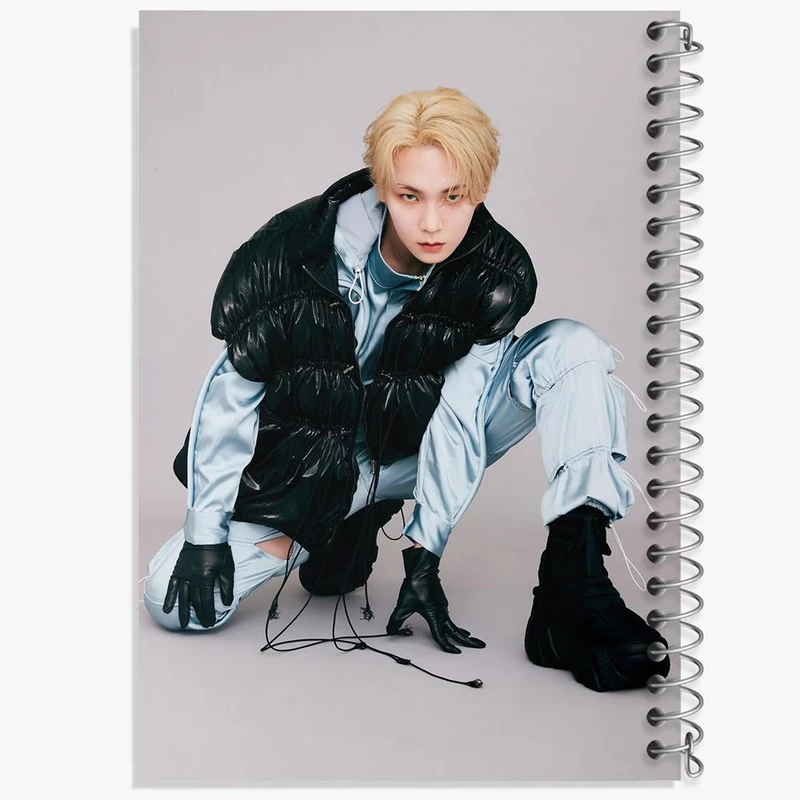 دفتر شطرنجی 50 برگ خندالو طرح کی گروه شاینی Shinee کد 12347