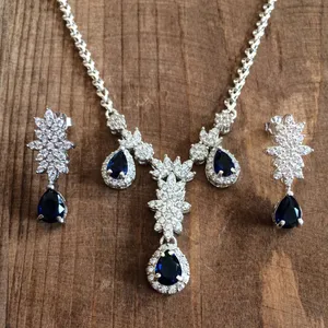 نیم ست نقره زنانه کد 2077