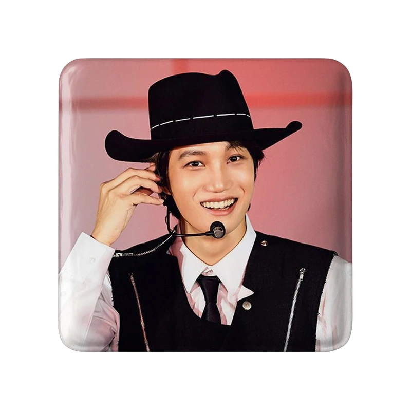 مگنت خندالو طرح کای گروه اکسو EXO کد 16837