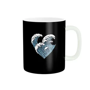 Pod Afarin A fantasy and minimalist heart and sea mug