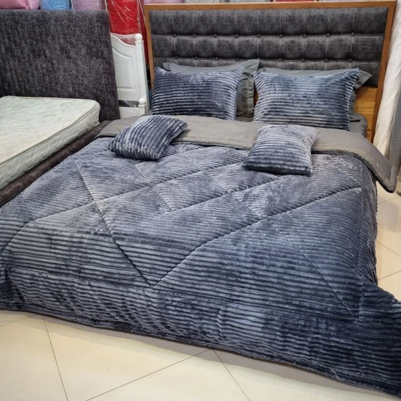 سرویس خواب مدل مخمل کرکره ای دو نفره 8 تکه