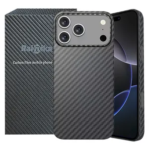 کاور رینیکا مدل Carbon Fiber مناسب برای گوشی موبایل اپل Iphone 17 Pro Max