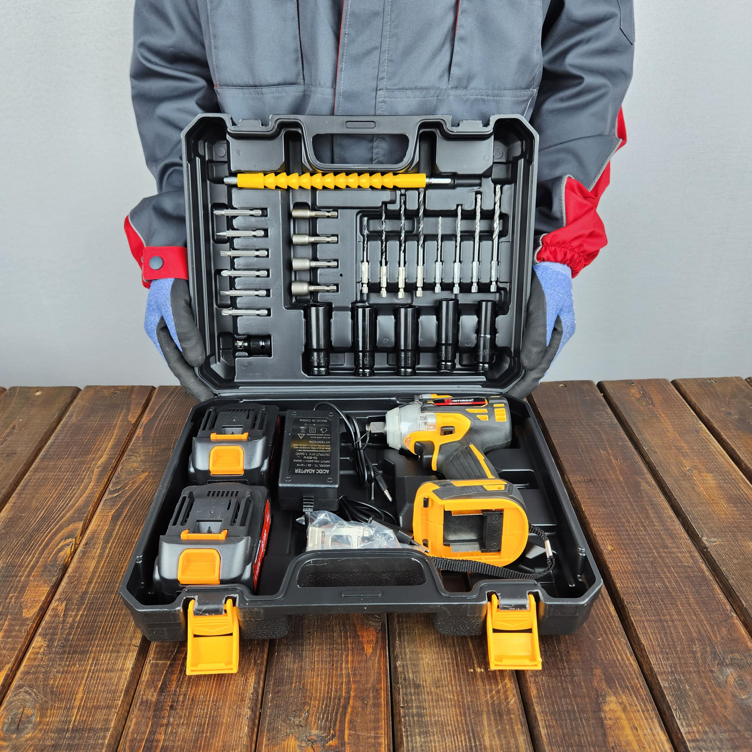 مجموعه 30 عددی آچار بکس صنعتی اینتیمکث کد 1015 مجموعه 30 عددی آچار بکس صنعتی اینتیمکث کد 1015