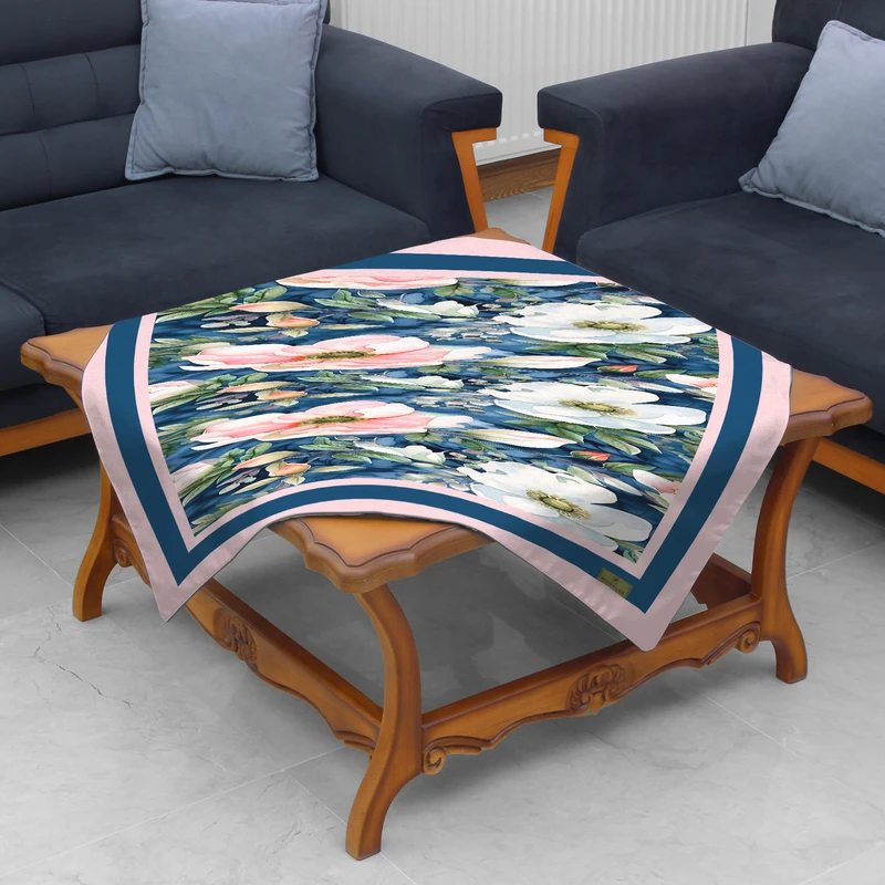 رومیزی ریحانلوکس مدل گل های بهشتی کد RH112  سایز 97x97 سانتی‌متر