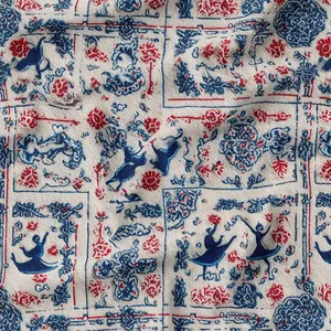 پارچه ملحفه عرض 1.5 متر پارچه باما طرح سه بعدی فرش ایرانی شروین کد 5015394 رنگ آبی