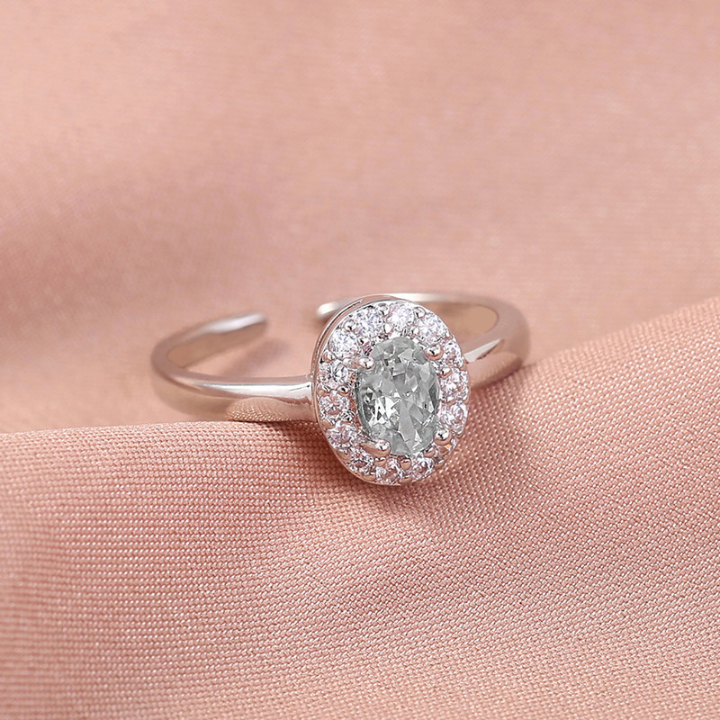 انگشتر زنانه مدل Ordinary diamond کد 00968