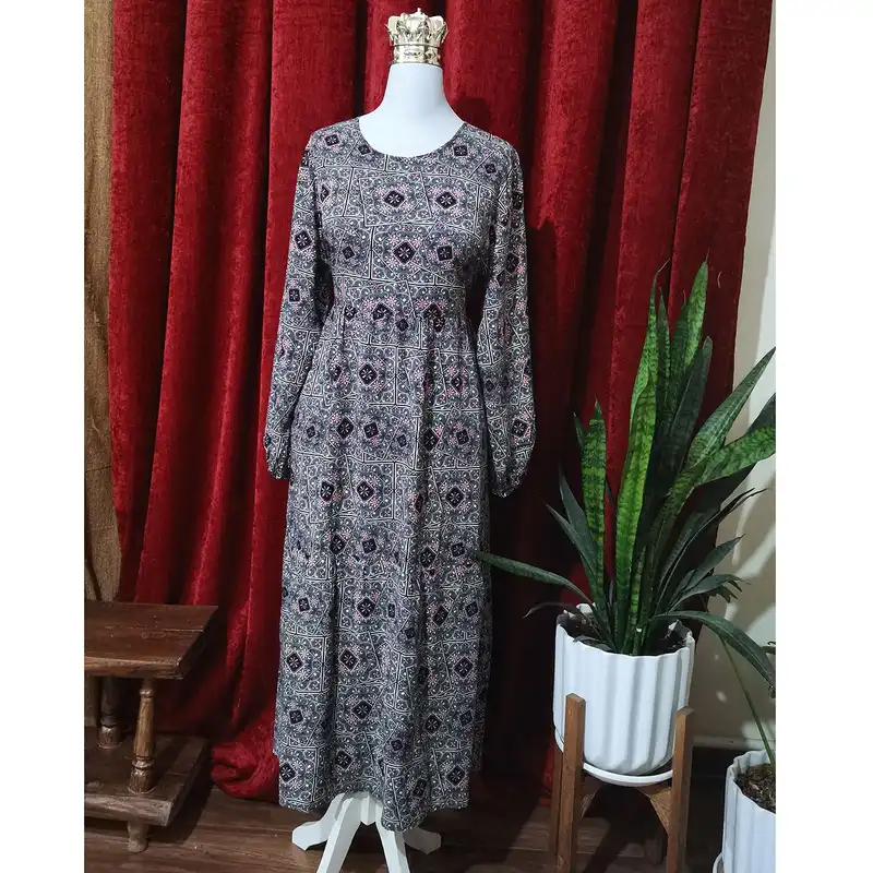 پیراهن ساحلی زنانه مدل سنتی