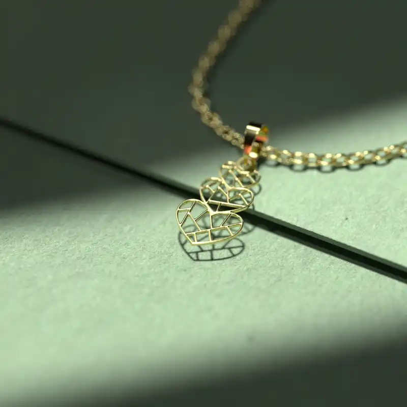 گردنبند طلا 18 عیار زنانه مدوپد مدل قلب کد CA10559